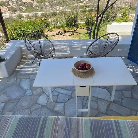 Dejableu - Island Living Paros Sarakíniko