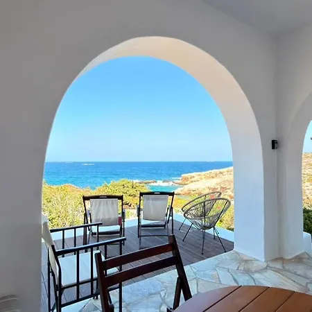 Dejableu - Island Living Paros Sarakíniko